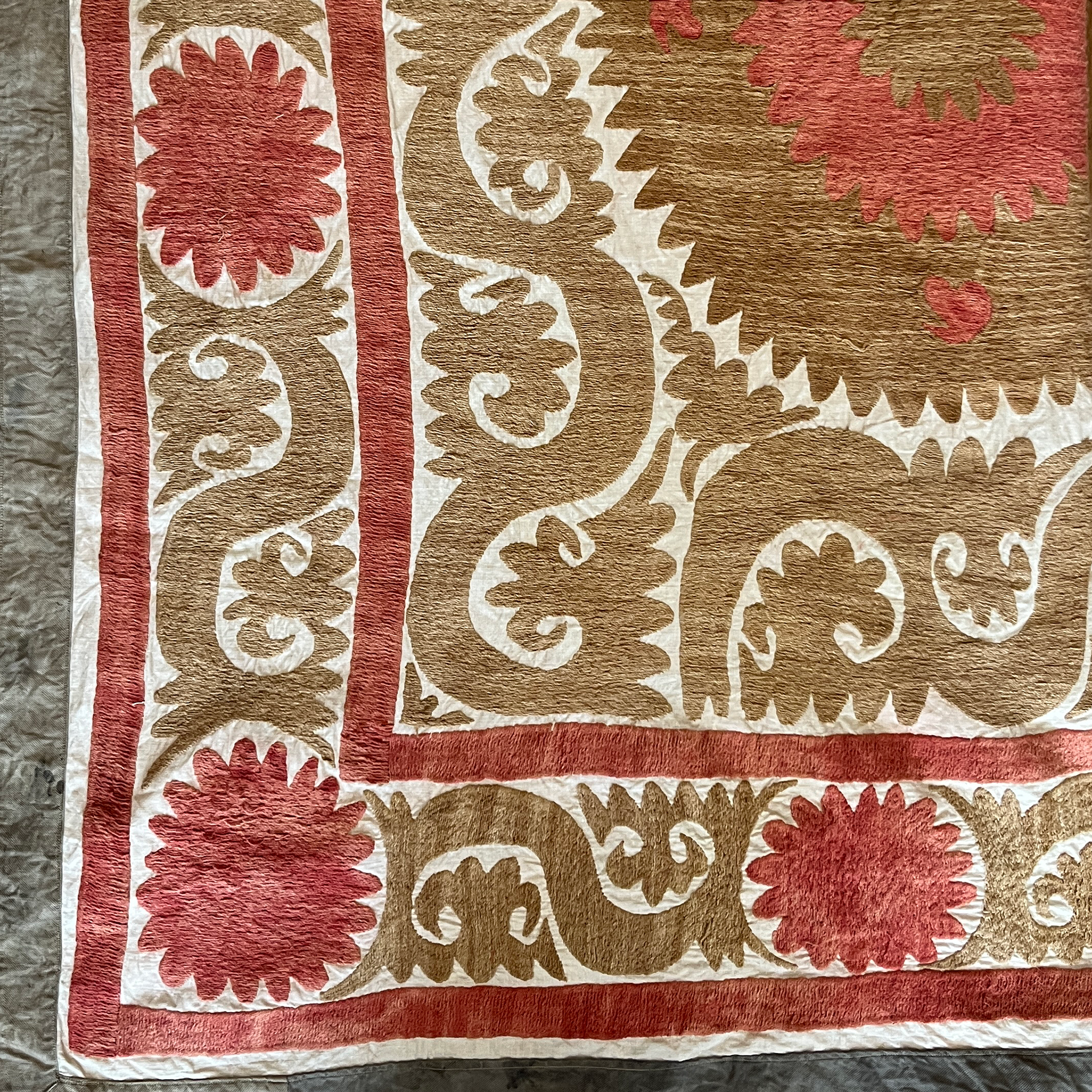 Large rectangular cotton Suzani camel and pink hanging/bedspread, Uzbekistan circa 2000