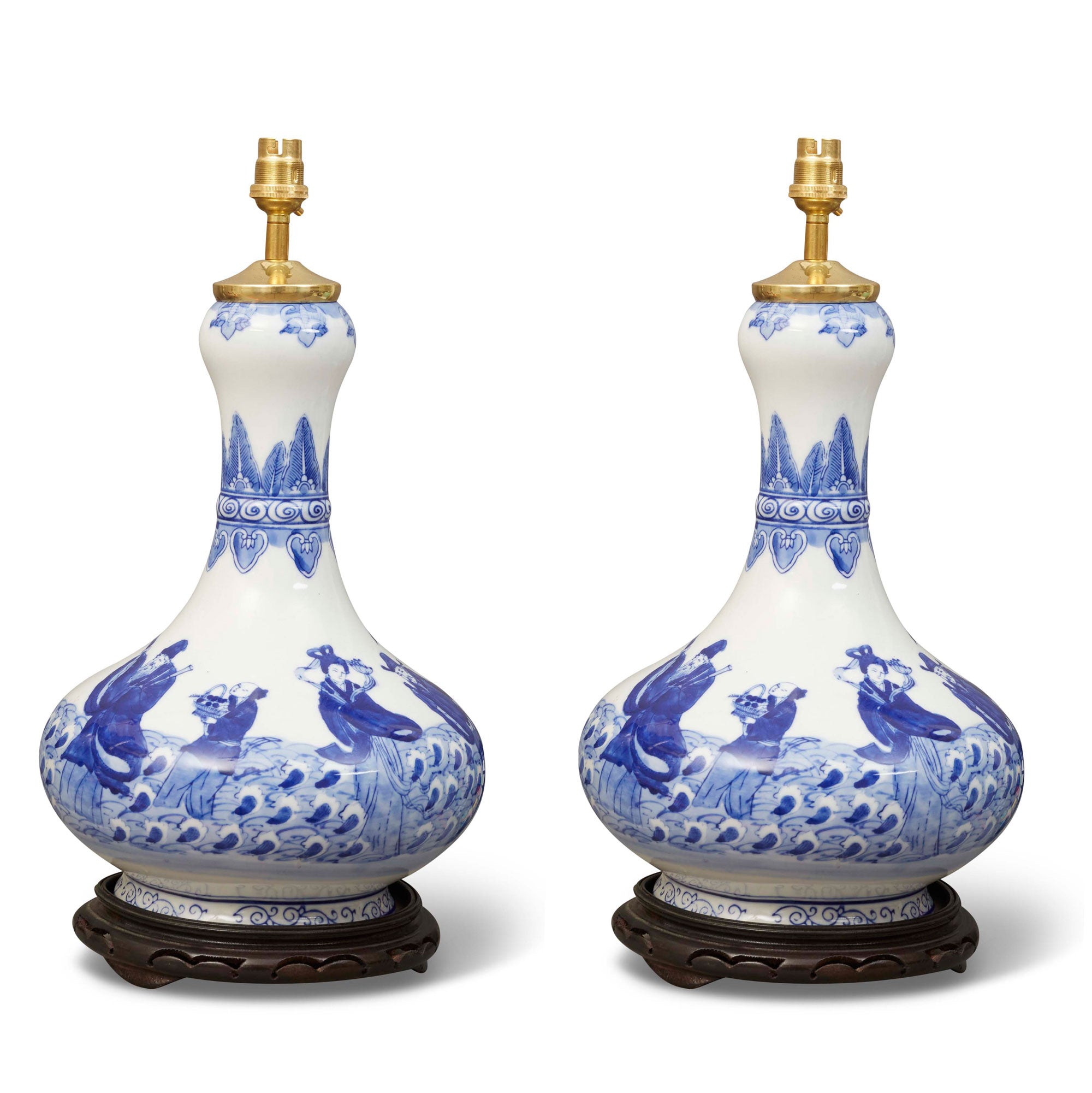 A pair of 20th Century blue and white Chinese table lamps