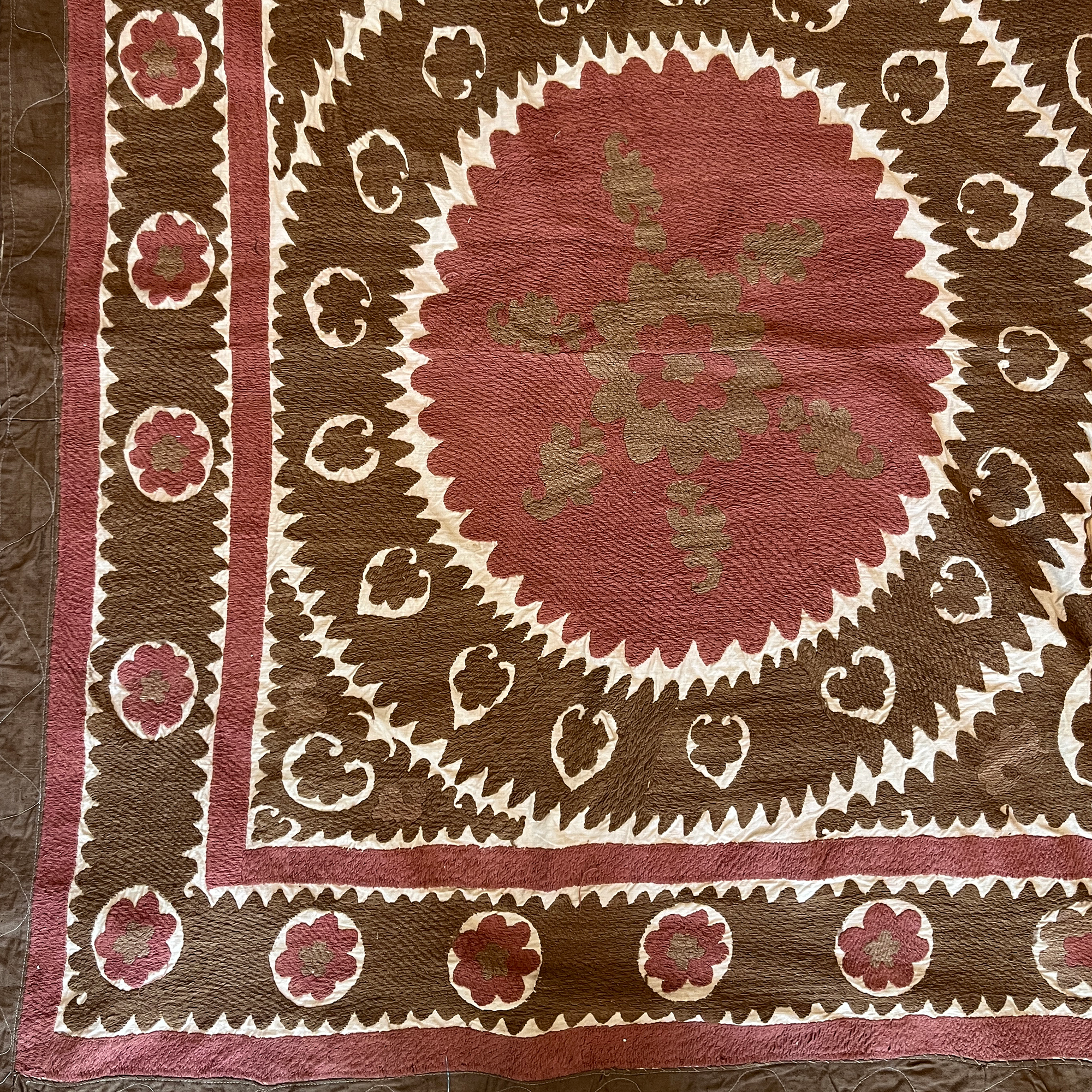 Large rectangular cotton Suzani brown and aubergine hanging/bedspread, Uzbekistan circa 2000