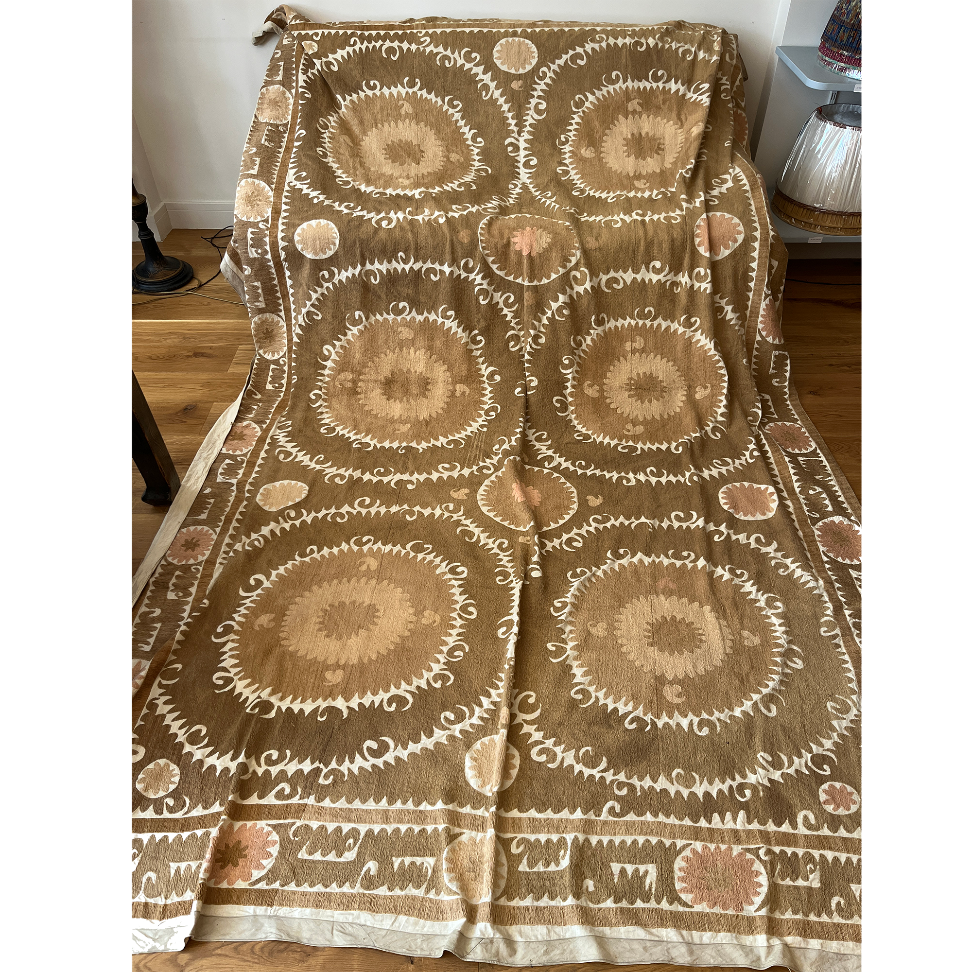 Large rectangular cotton Suzani camel and dusky pink hanging/bedspread, Uzbekistan circa 2000