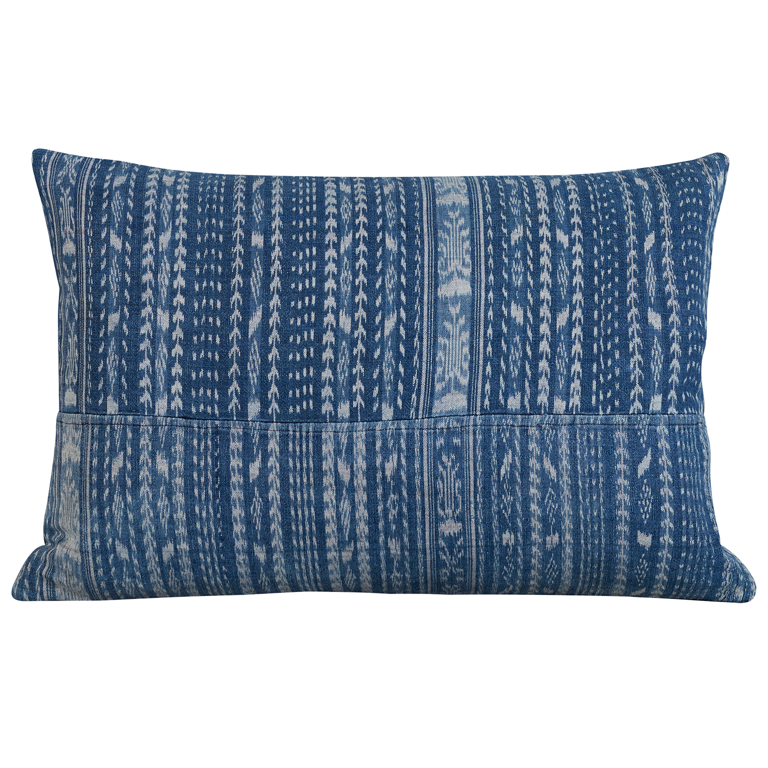 Small rectangular Vintage Indonesian indigo cushion - Timor (eastern Indonesia), dyed with natural indigo