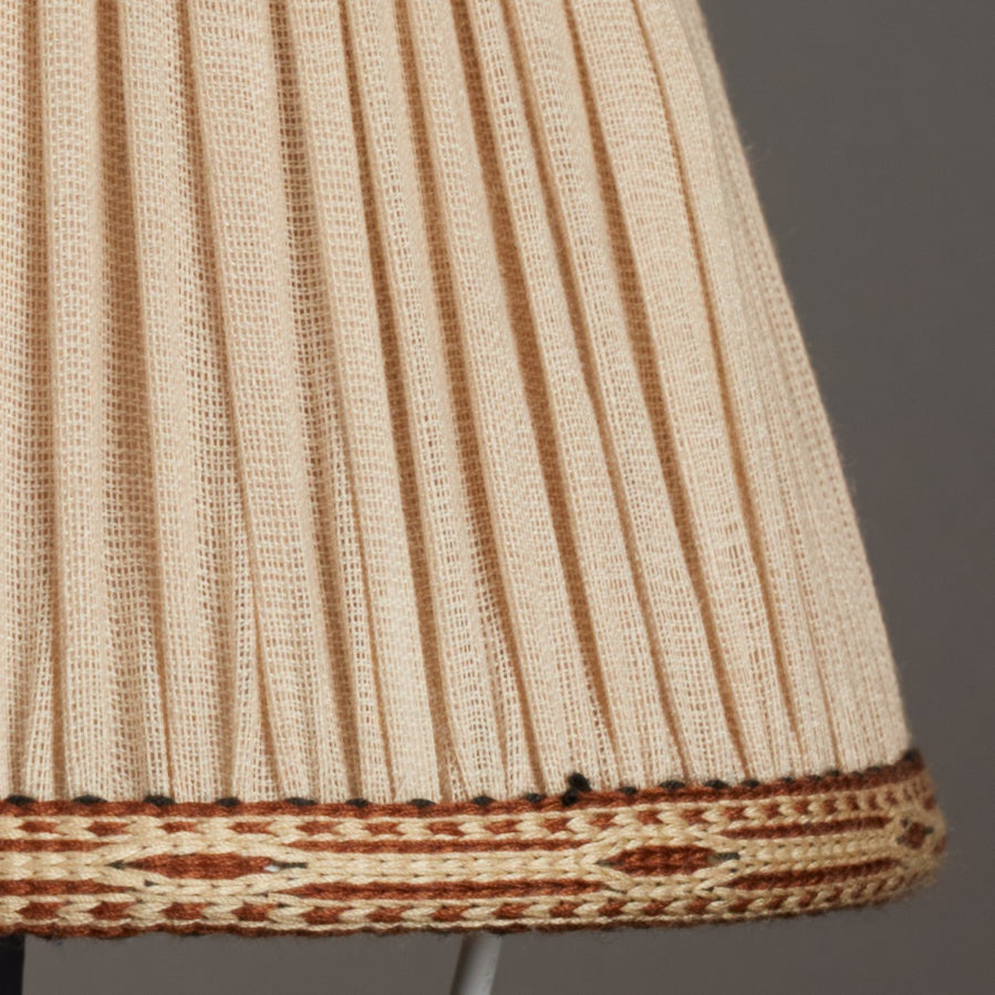 Nushka Lampshades 7 inch / 18 cm Linen lampshade suitable for reading lights