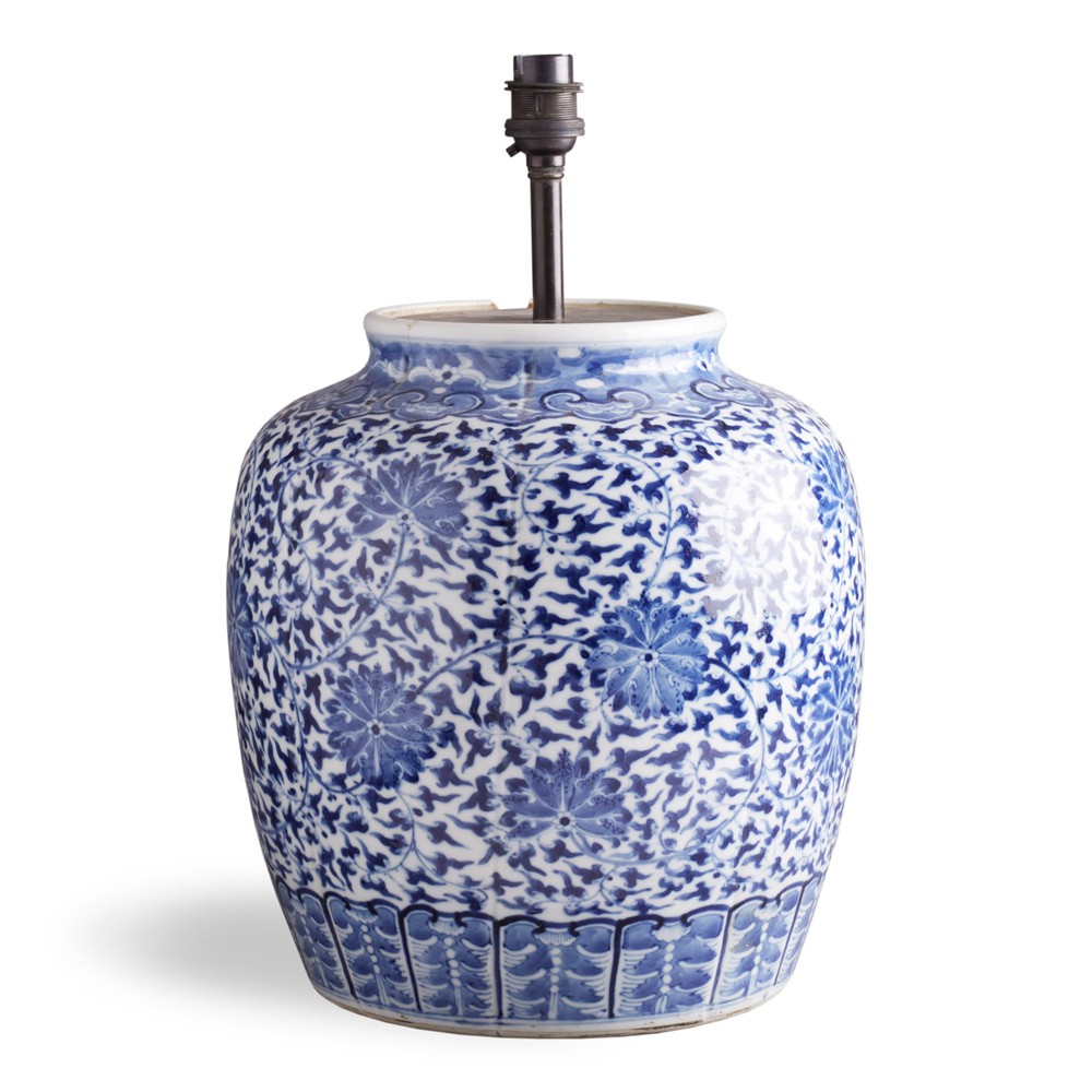 Nushka Lighting A 20th Century Blue And White Chinese Vase Table Lamp